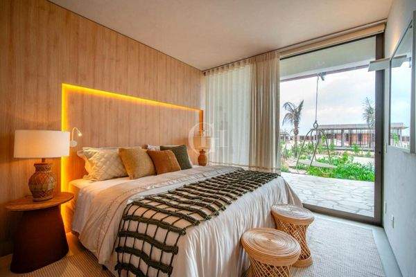 WhatsApp Image 2025-03-17 at 16.40.57 (2)