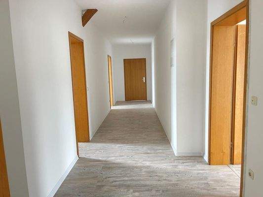 Flur (2)