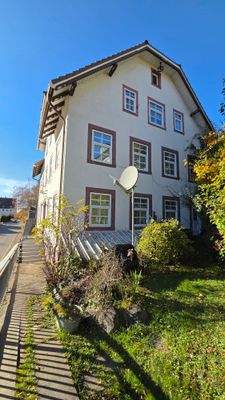 Zugang zur Liegenschaft seitens der Stellplätze 