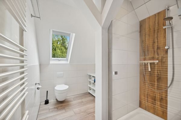 1. Duschbad im Obergeschoss