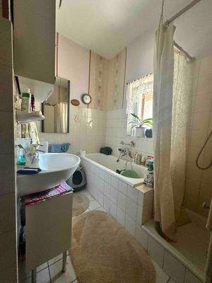 23. Dusch- und Wannenbad.jpg