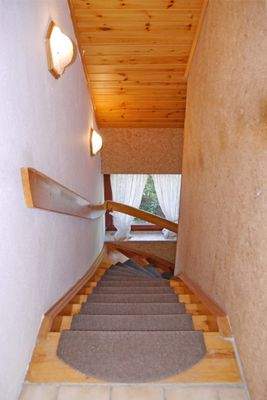 Treppe zum Obergeschoss