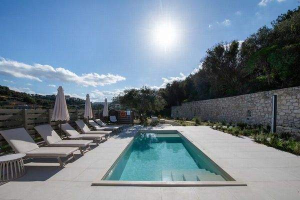 Villa for sale in Almirida Villa for sale in Almirida 32.jpg