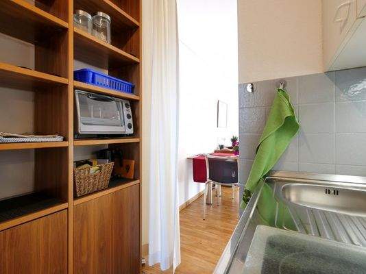 257 P Minikueche Mikrowelle (1 von 1)