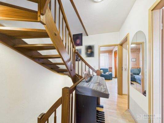 Treppenhaus 1. OG