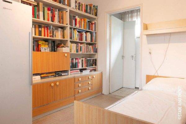 Durchgangszimmer mit Übernachtungsmöglichkeit