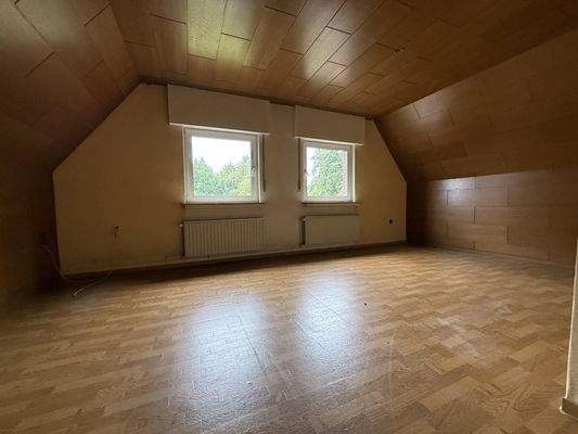 Wohn-/ Esszimmer im OG