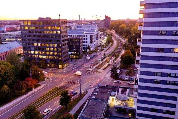 Blick zur Haltestelle