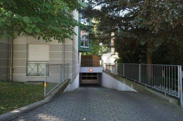 Einfahrt Tiefgarage