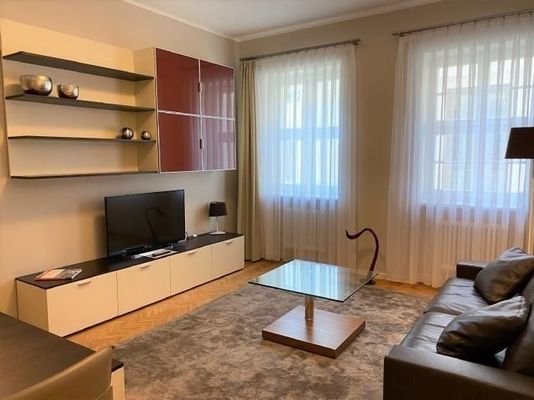 Wohnzimmer (unmöbliert)
