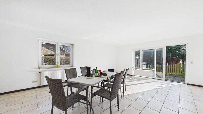 Hell und großzügig