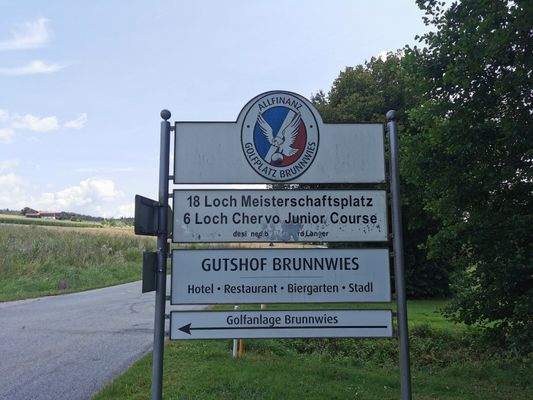 18-Loch Golfanlage Brunnwies