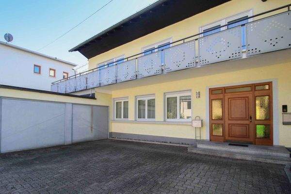 Außenansicht vorne (1)