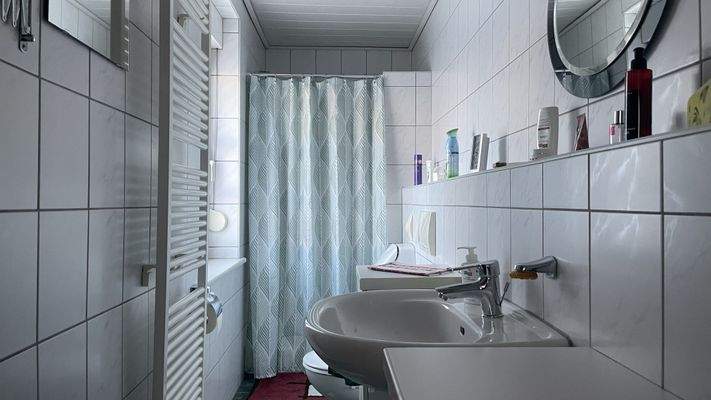 Badezimmer EG