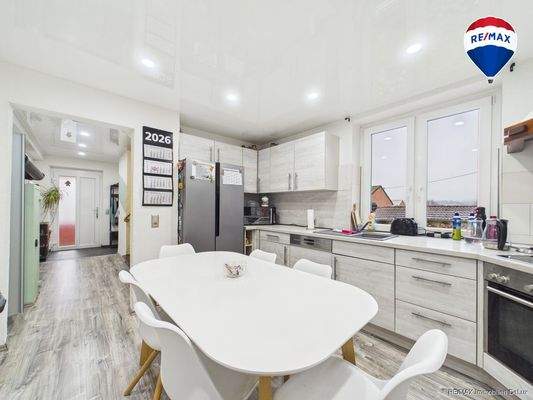 REMAX Immobilien DeLux Haus in Losheim am See zu verkaufen