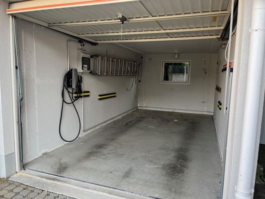 Garage mit Wallbox