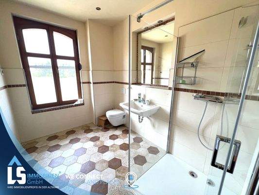 2405FEA2-DA38-4D94-A722-F4CC81C5EF05