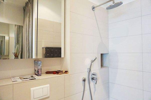 Badezimmer, Dusche, Toilette