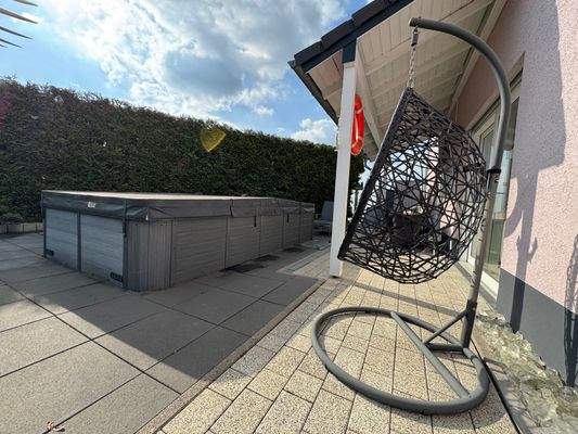 Terrasse mit Swim-Spa