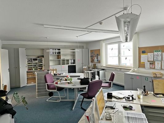 Büro 1