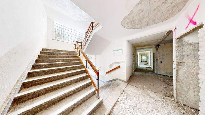 Treppenhaus und Flur