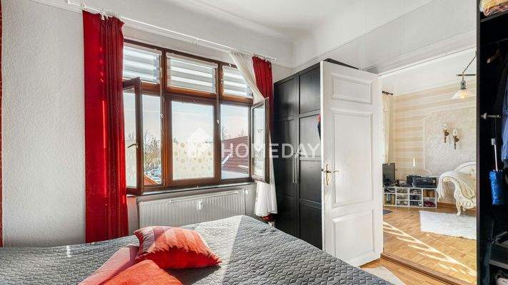 1. OG Schlafzimmer 2