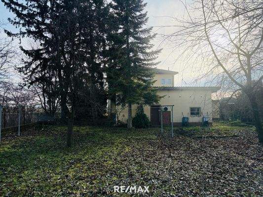 Hausansicht vom Garten