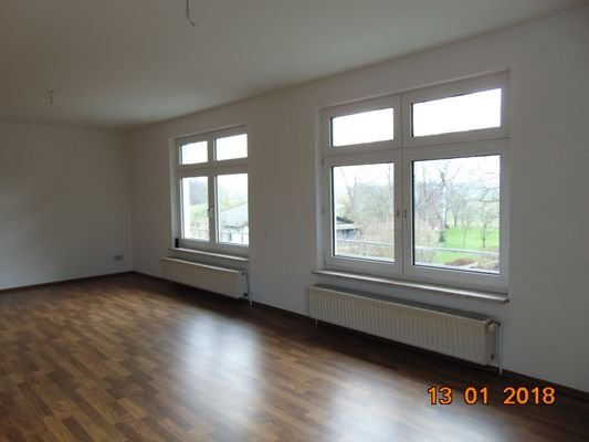 großes Wohnzimmer 36m²