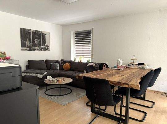 Wohnen EG Wohnung links