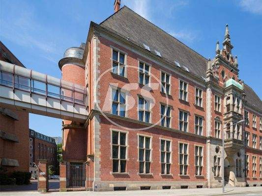 Zufahrt zum Innenhof