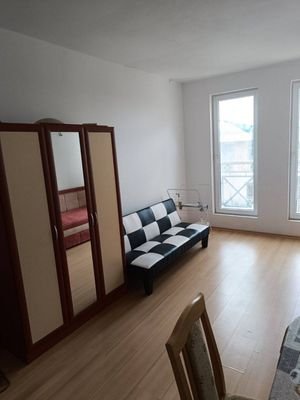 ID 12168 Studio-Apartment in Sunny Day 6