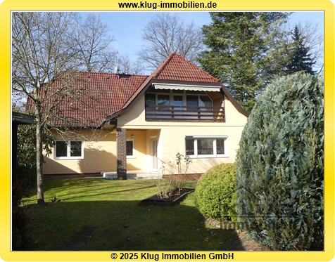 Bild Rückansicht mit Terrasse