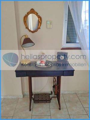 72346fef759b4c7fb7cb347b718c09c9-original