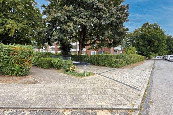 Tiefgarage Straßenansicht