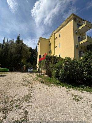 WhatsApp Image 2025-05-12 at 12.29.37.jpeg