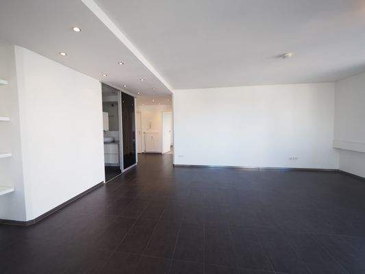 Wohn-u Essbereich Richtung Eingang