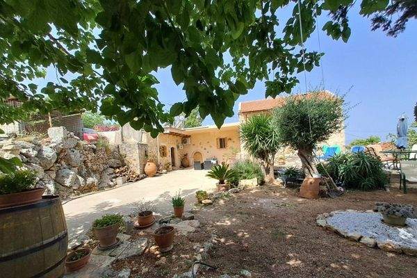 Sellia-Property-For-Sale-Crete-Greece510.jpg