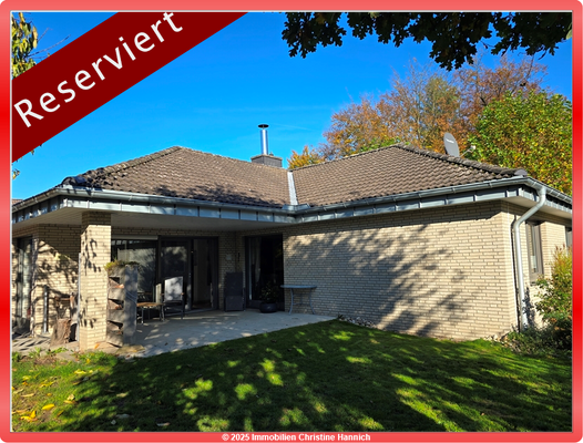 Bungalow Gartenansicht