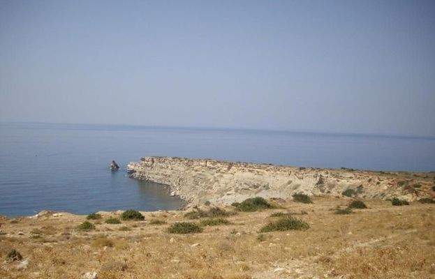 Kreta, Triopetra: Grundstück am Meer in unberührter Gegend zu verkaufen