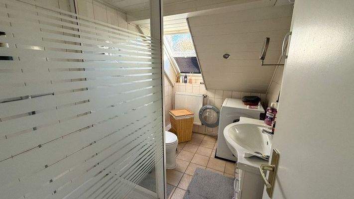 Wohnung Nr. 3 Bad im 2. OG