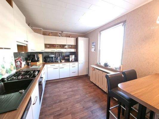 Neuwertige Küche...