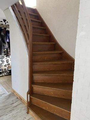 216d8d39-7898-4511-b43c-c215f3862be1_Treppe