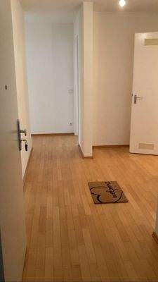 Wohnungseingang Bild 1