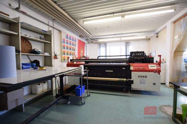 Gebäude 1 Produktionsfläche im vorderen Bereich EG