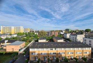 Ausblick vom Balkon, Bild 1