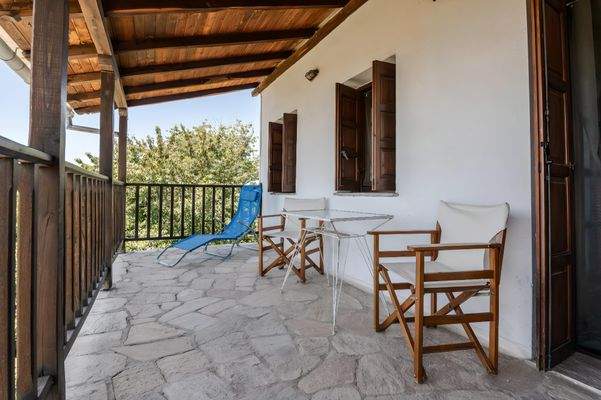 Traditionelle Villa in Pilion mit Meerblick 11.jpg