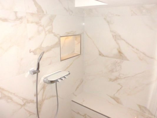 IHRE WELLNESSDUSCHE