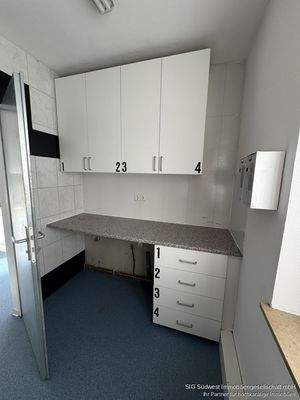 Tageslichtbad mit Platz für Waschmaschiene