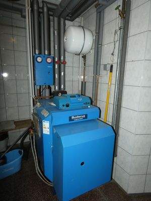 36-Heizungsanlage.JPG