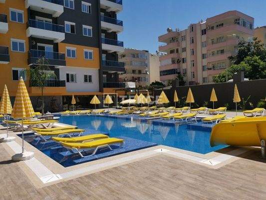 City and Mountain-View Flats Near the Sea in Mahmutlar Alanya